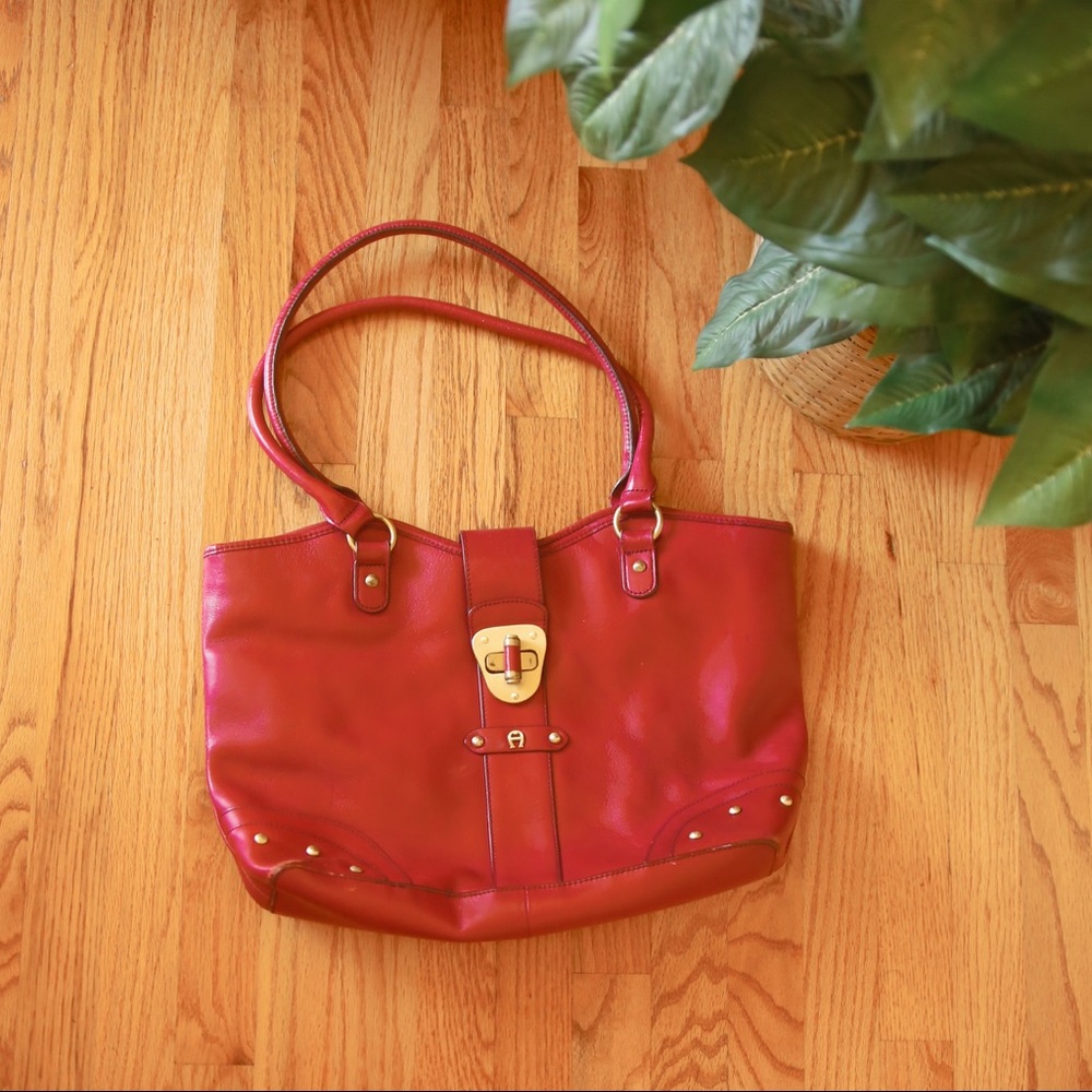 🚫SOLD🚫Red Etienne Aigner purse